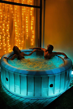 SPA OGRODOWE PODŚWIETLANE DMUCHANE 6os STARRY MSpa