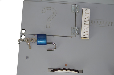 DUŻY DREWNIANY WARSZTAT MAJSTERKOWICZA ZNIKOPIS NARZĘDZIA ZESTAW