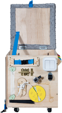 PUFA SKRZYNIA MANIPULACYJNA SENSORYCZNA schowek POJEMNIK Na Zabawki TABLICA