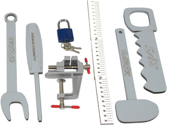 DUŻY DREWNIANY WARSZTAT MAJSTERKOWICZA ZNIKOPIS NARZĘDZIA ZESTAW