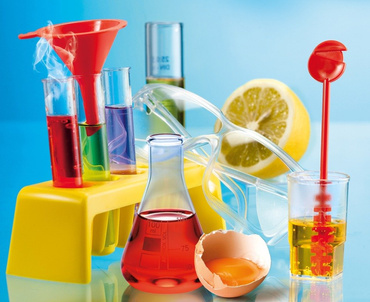 Clementoni  DOŚWIADCZENIA CHEMICZNE Mały Chemik 