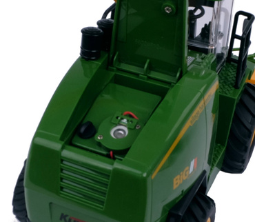 KOMBAJN ZDALNIE STEROWANY Z DYMEM do kukurydzy TRAKTOR LED DYMI RC USB