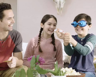 GRA DO GÓRY NOGAMI FAMILIJNA RODZINNA SŁOWNA EPEE