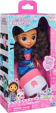 KOCI DOMEK GABI LALKA PODRÓŻNICZKA KOCIE USZY CZAPKA GABBY'S DOLLHOUSE